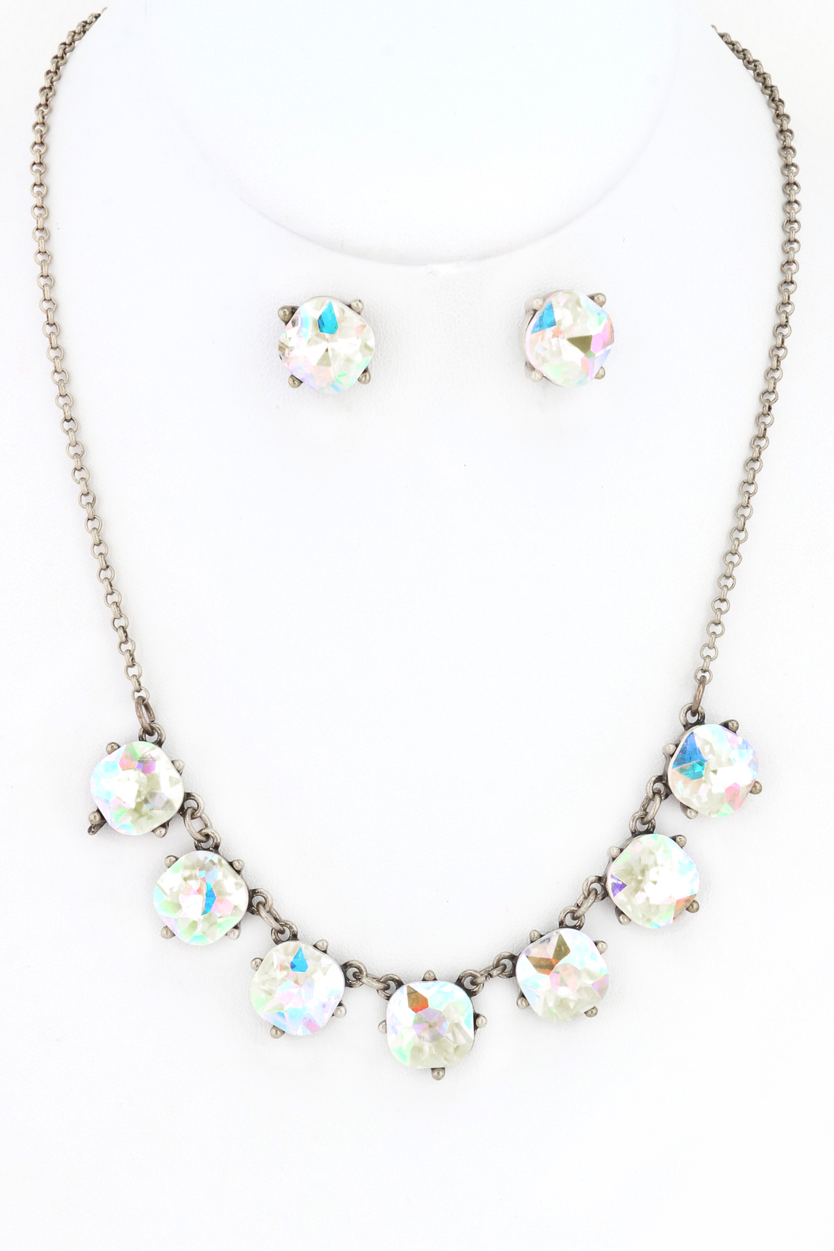 Faceted Glass Stone Necklace Set Necklaces