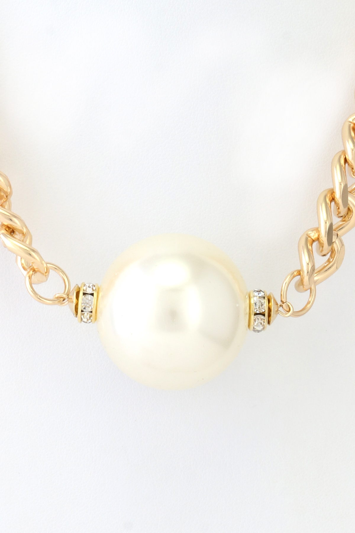 Chain Link Pearl Necklace Necklaces