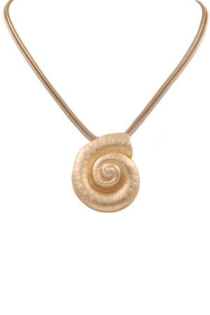 Metal Layered Snail Shell Pendant Necklace