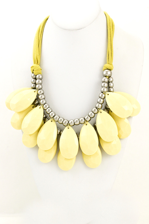 CREAM YELLOW-CITRON-SILVER OX