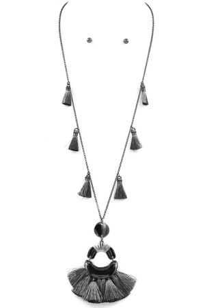 Cotton Tassel Fringe Metal Necklace Set