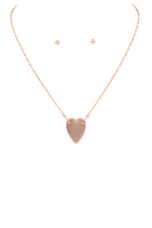 Heart Pendant Necklace Set