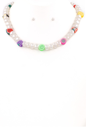 Cream Pearl Fruit Necklace