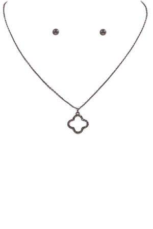 Rhinestone Quatrefoil Necklace
