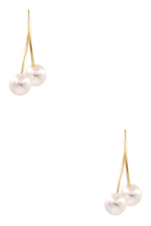 Brass Cream Pearl Stem Earrings