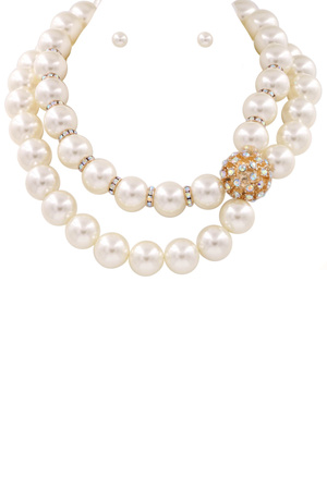 Cream Pearl Necklace Set