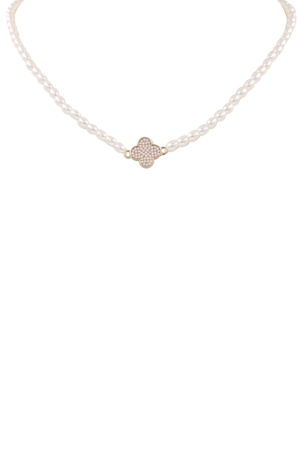 Cream Pearl Quatrefoil Pendant Necklace