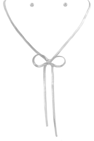 Metal Snake Chain Bow Necklace