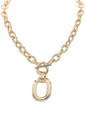 Metal Oval Chain Linked Pendant Necklace