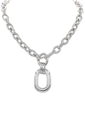 Metal Oval Chain Linked Pendant Necklace