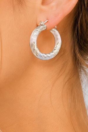 Bold & Versatile Multi-Tone Textured Hoop Earrings
