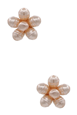 Elegant Flower Pearl Post Earrings