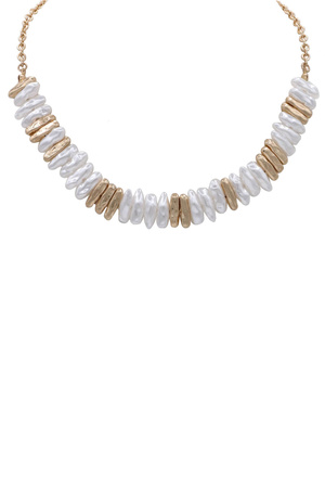 Hammered Cast Pearl Link Necklace
