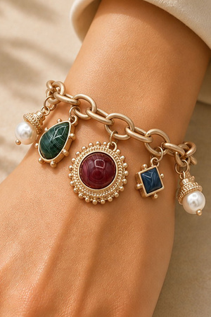 Toggle Cabochon Bead Charm Bracelet