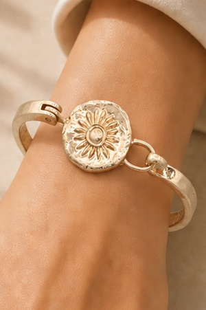Hammered Sun Medallion Hook Bangle Bracelet