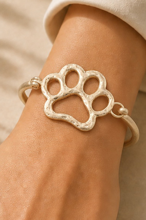 Hammered Paw Spring Hinge Bracelet